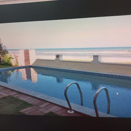 Happy Beach House Chennai Extérieur photo