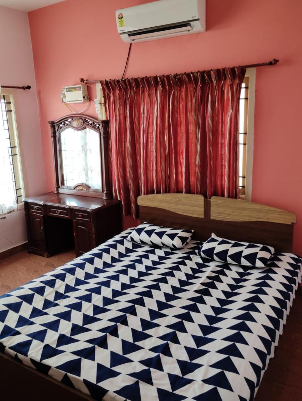 Happy Beach House Chennai Extérieur photo